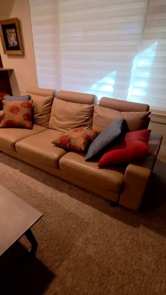Three-seat sofa and recliners - Aspen SW estate sale video